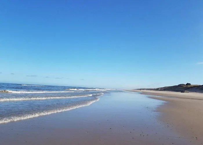 度假居 8 Person In 布拉万德