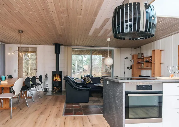 8 Person In 度假居 *